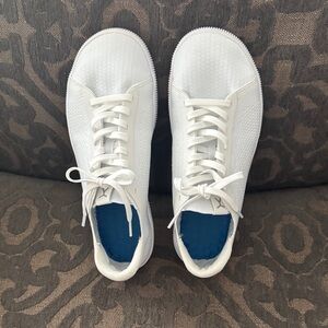 White Flux Sneakers with Blue Insoles